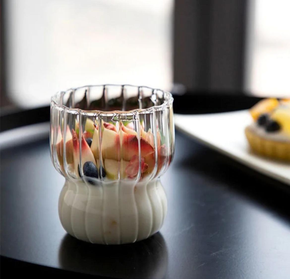 Altı Boğuk Çizgili Cam Bardak Küçük 300 Ml