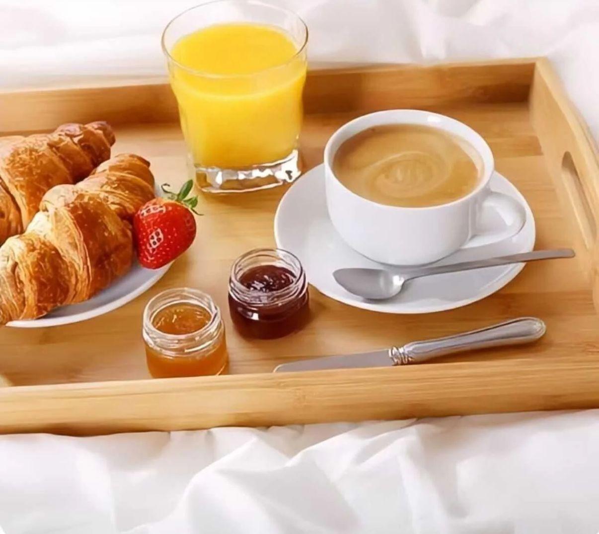 Bambu Kulplu Tepsi 38x26 *14