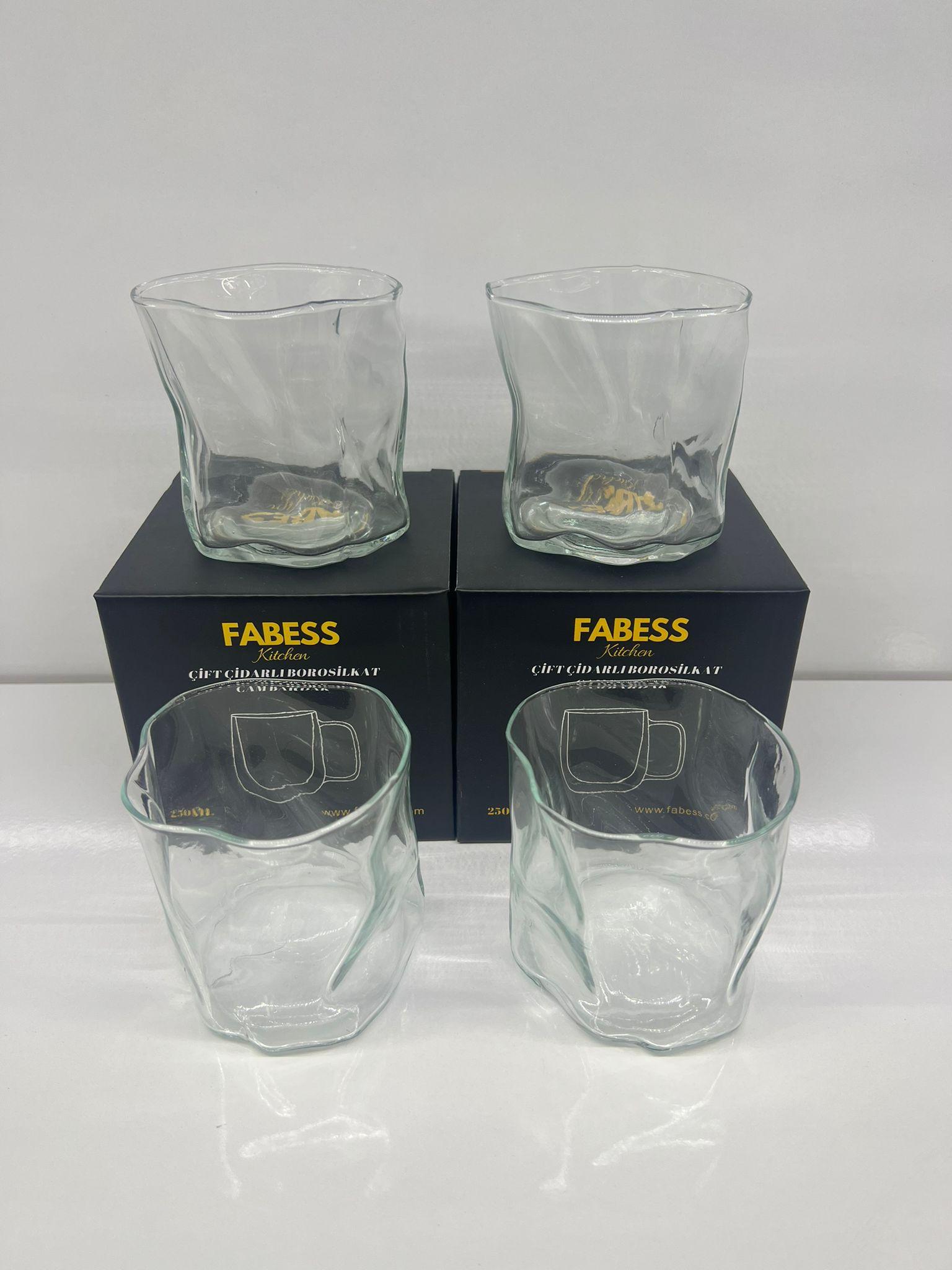 Deforme - Bükülmüş Cam Bardak