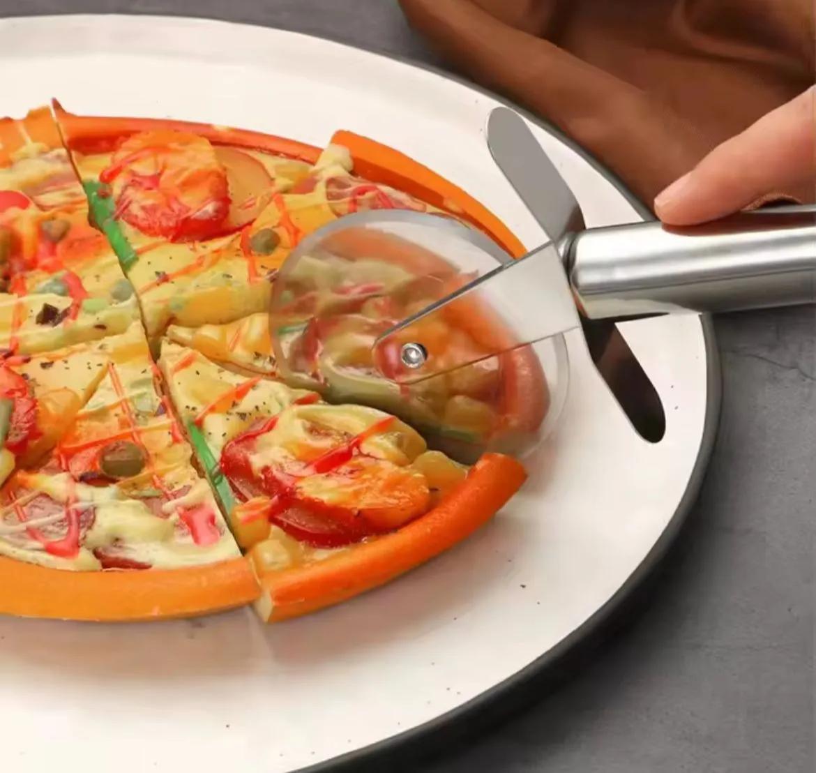 Metal Saplı Pizza Kesme Bıçağı 6.5 Cm *240